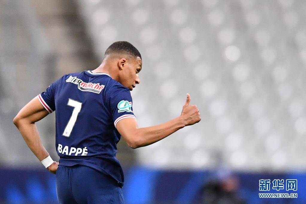 法国杯倒计时，费城76人转会期内部沟通，细节引发关注，引发热议，年轻球员得到机会的简单介绍