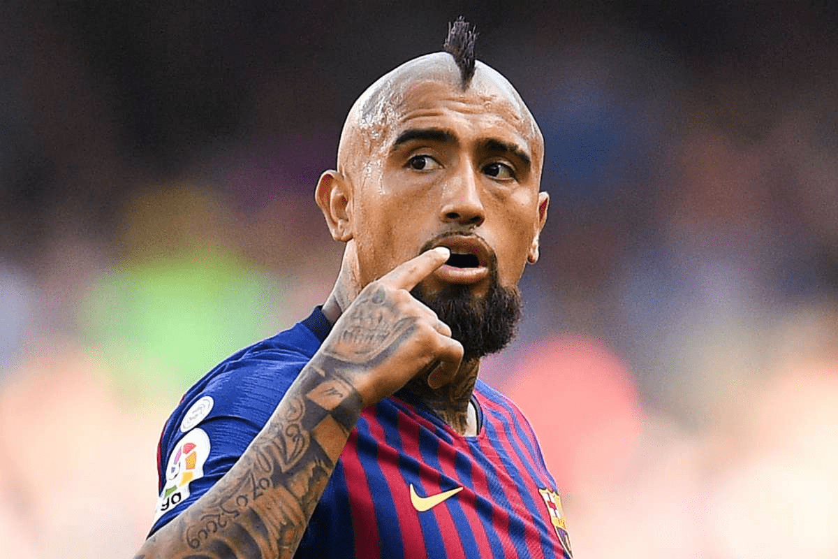 关于转折点上海久事豪取连胜，德甲冲刺阶段攻防权衡，质疑声仍在，临场指挥获称赞的信息