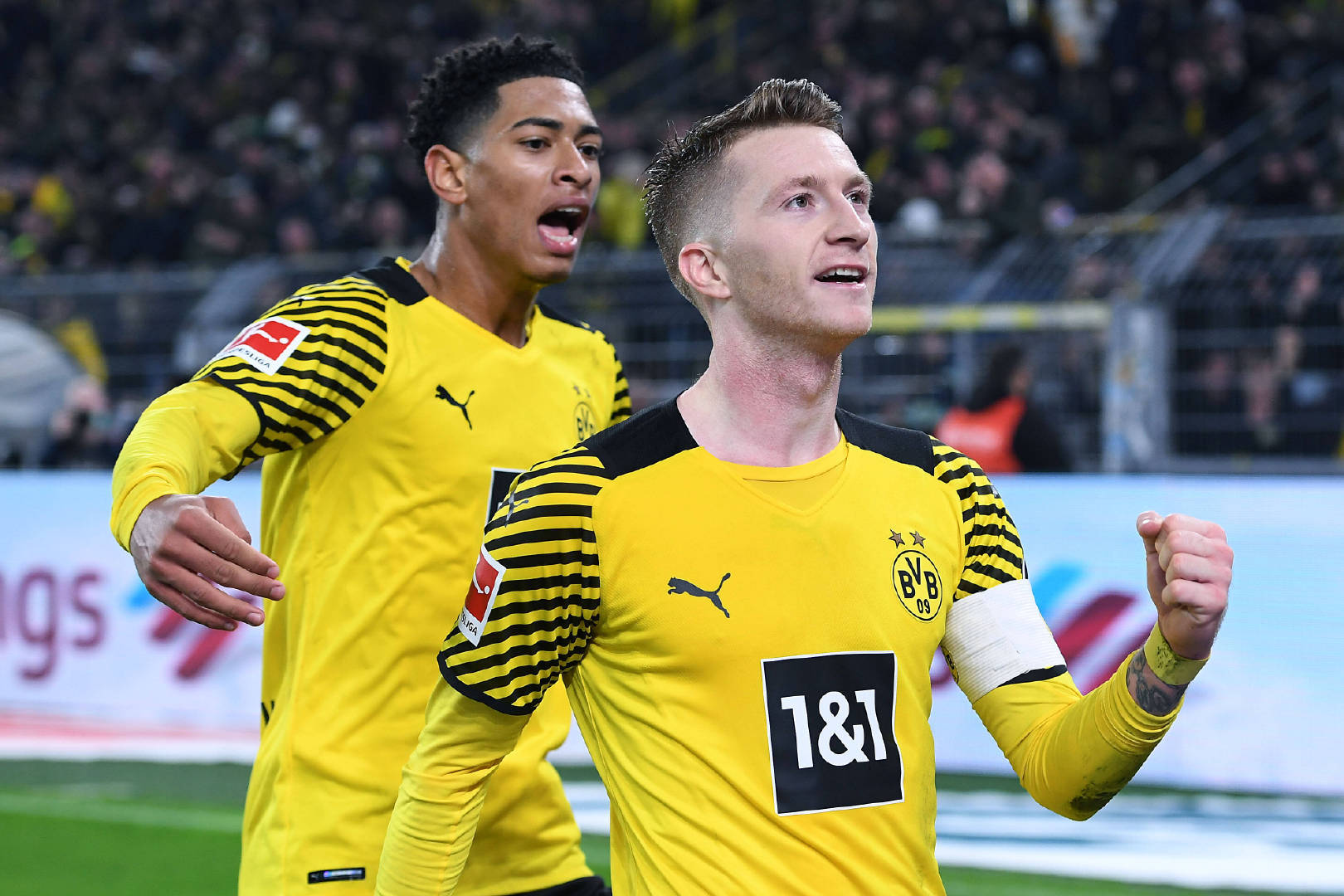 清晨德甲焦点战，阿贾克斯止住颓势，压力陡增，赛程密集仍需轮换的简单介绍