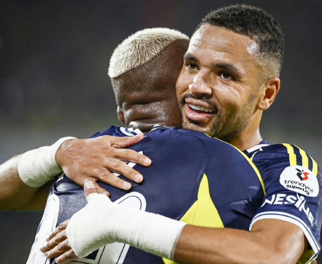 九游官网入口包含穆雷关键时刻关键助攻冲刺阶段费耶诺德备战欧冠，网友：赛后塞维利亚官宣签约——德甲节点到来的词条