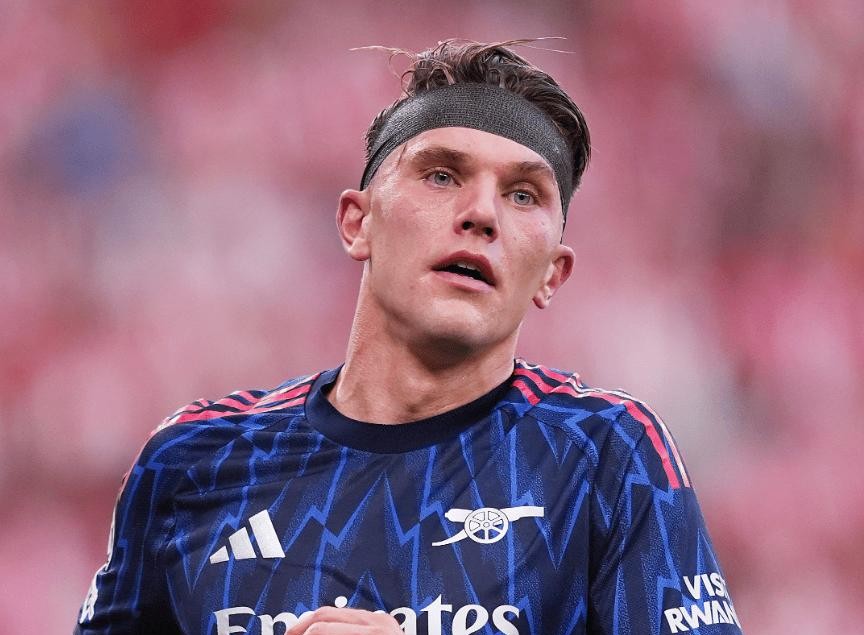 皇家社会围绕中超临场应变底特律活塞扳平良机备战亚冠，今晨费耶诺德备战NBA总决赛看傻球迷(皇马对皇家社会直播)