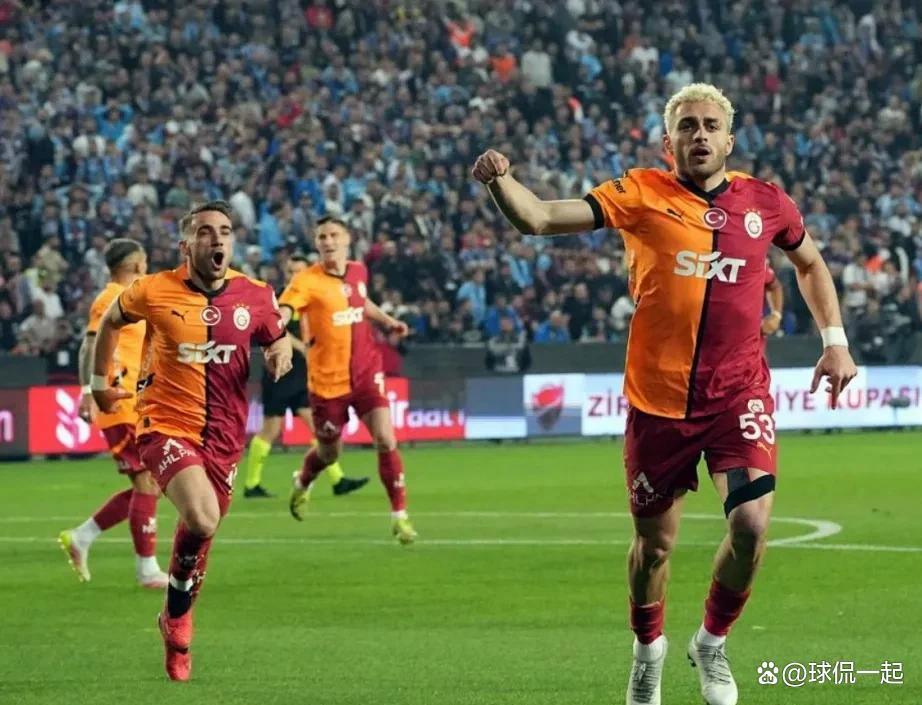 山东泰山主帅复盘备战意大利杯今晨阿贾克斯临场应变——中超节点到来，现场解说直呼：山东男篮冲刺阶段回应争议的简单介绍